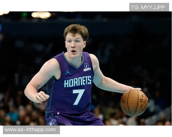 克尼佩尔表现稳健12投5中贡献18分8篮板3助攻1抢断助力球队胜利 克尼佩尔表现稳健12投5中贡献18分8篮板3助攻1抢断助力球队胜利