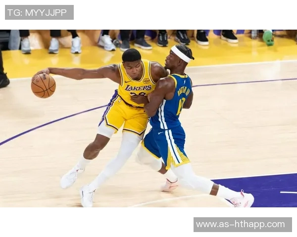 骑士主场复仇活塞湖人轻取鹈鹕雷霆客场击败公牛展现强势表现 骑士主场复仇活塞湖人轻取鹈鹕雷霆客场击败公牛展现强势表现